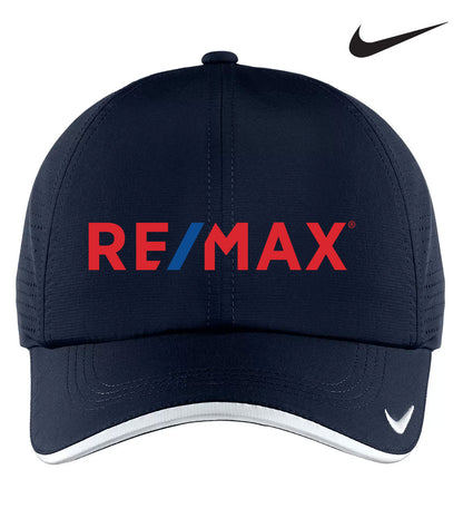 Nike Golf - Dri-Fit Swoosh Perforated Cap - Navy